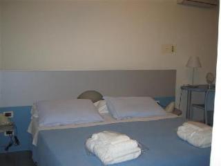 Hotel Rainbow 2*